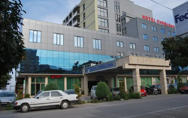 Отель Enkelana