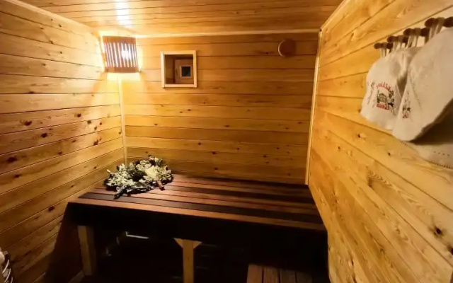 Гостевой дом с баней Фэмили Хаус