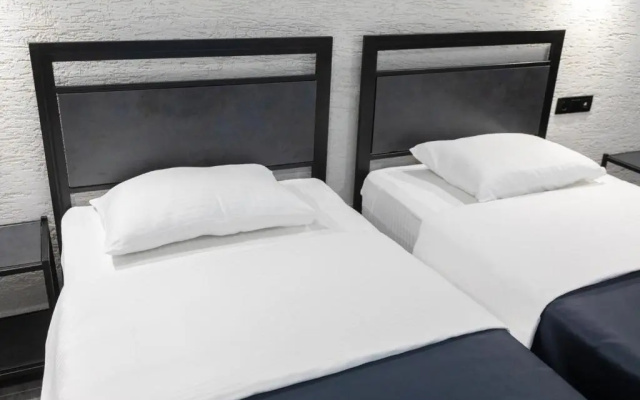 Guest rooms · Kutaisi — photo 18