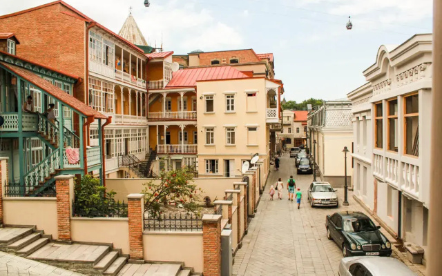 Hotel exterior · Tbilisi — photo 39