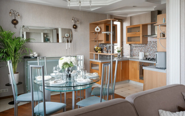 Квартира GM Apartments Трёхкомнатная на Чистопрудном