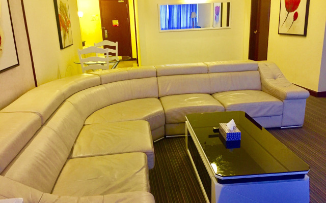 Апарт-Отель Baral Service Suites Times Square