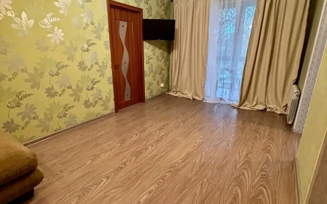 Апартаменты Кирова 81