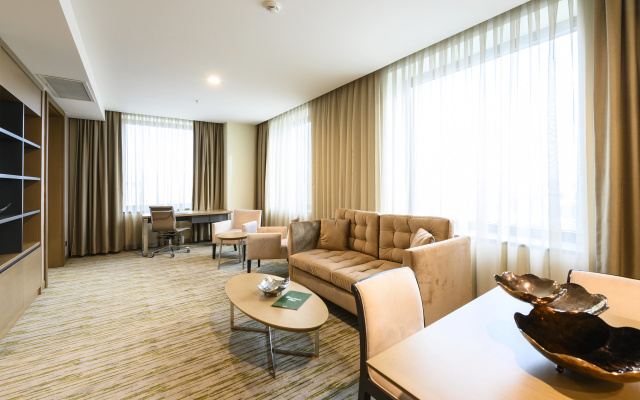 Отель La Quinta by Wyndham Istanbul Gunesli