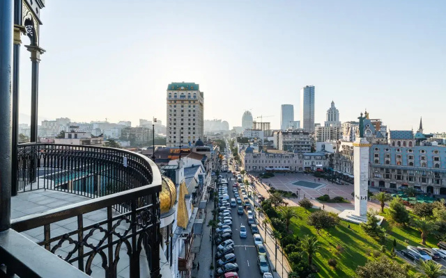 Отель Indigo Batumi Old Town by IHG