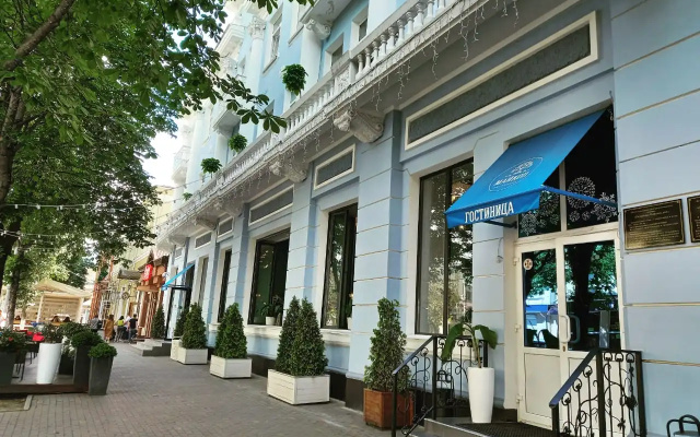 hotelImage