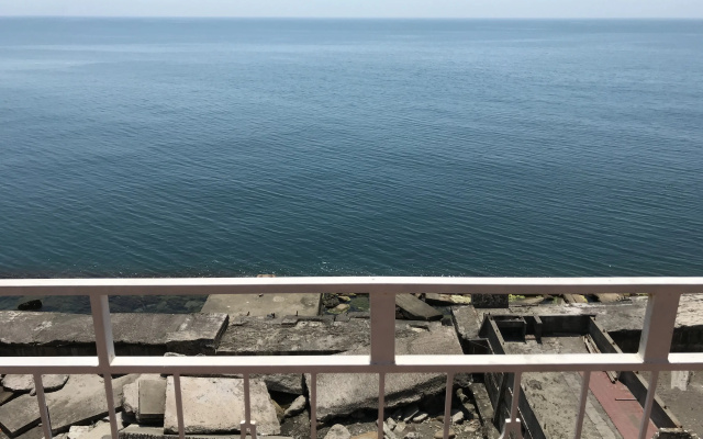 Дом-эллинг на море