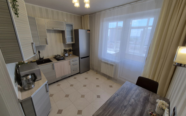 Апартаменты Чайка House на Родионова 165к12