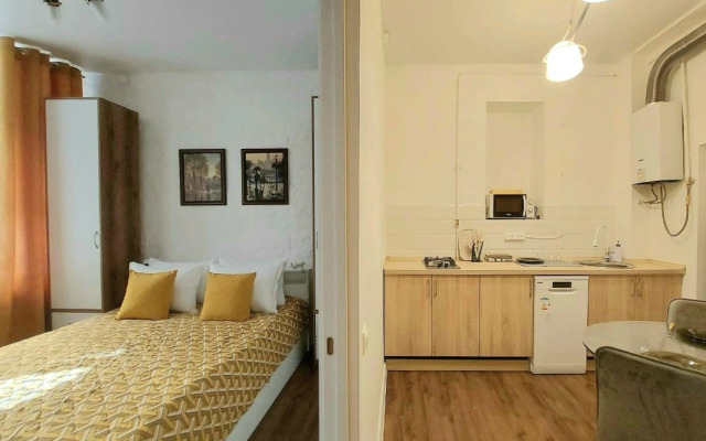 Квартира RoomyRoom Самоцвет