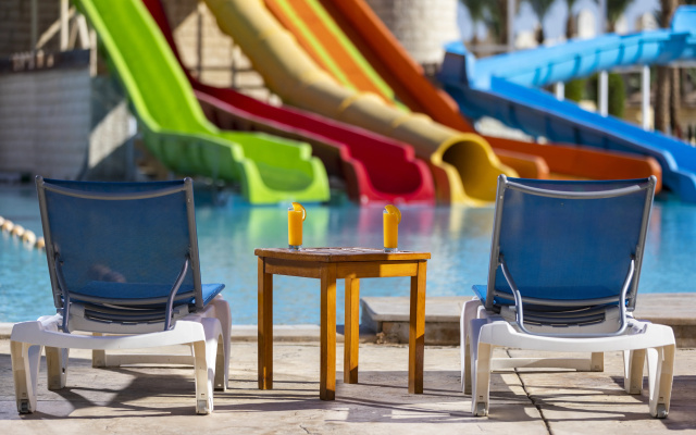 Royal Lagoons Resort & Aqua Park Families and Couples ONLY
