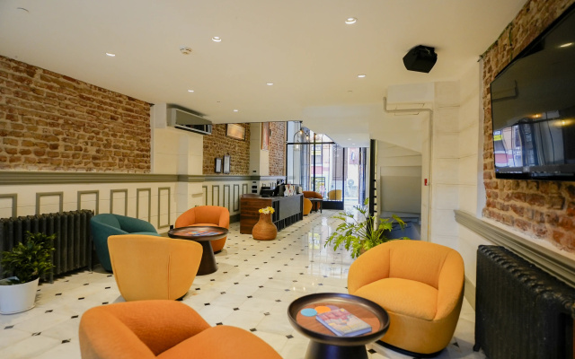 Taksim Avenue Hotel
