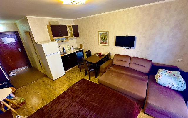 Квартира Sea view vip resort 911
