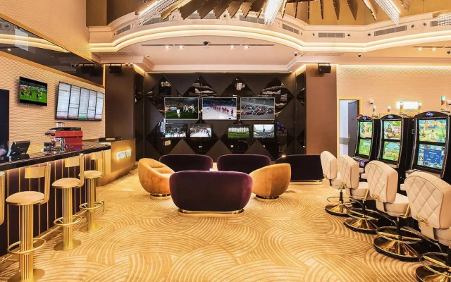 Апартаменты Euphoria & Residence