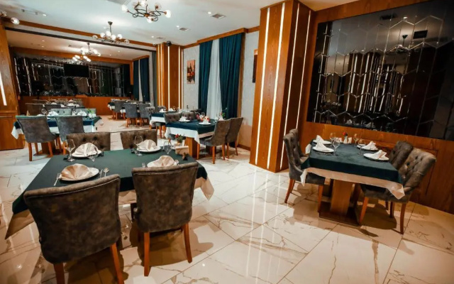 Отель Regal Inn Badamdar