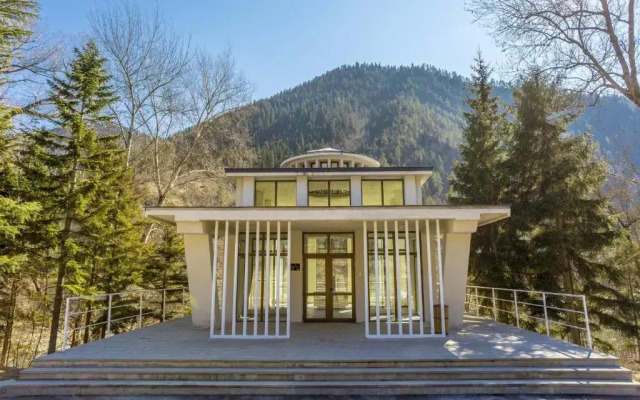 Grounds · Borjomi — photo 13