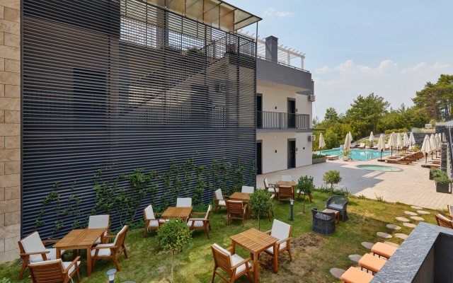 Апарт-отель Bayview Hills Luxury Residences