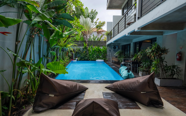 Апарт-отель Balissimo Suite Seminyak by Betterplace