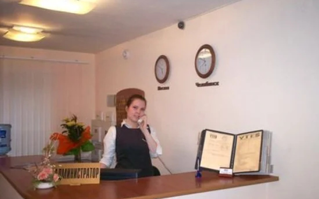 Отель Утес