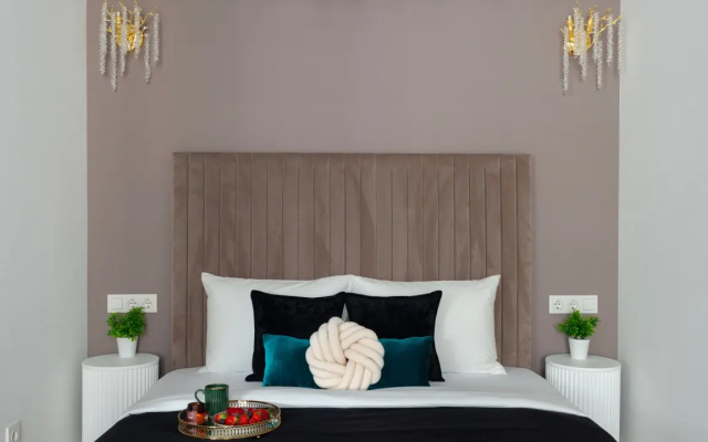 Апартаменты Novin House RED FLAT