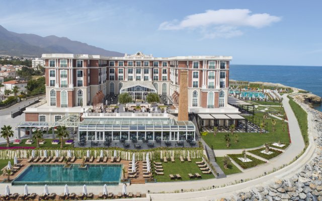 Отель Kaya Palazzo Resort & Casino 1