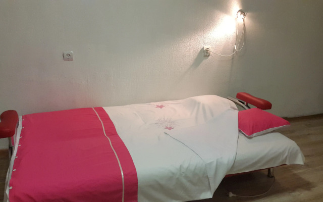 U Muzeya Mirovogo Okeana Apartments