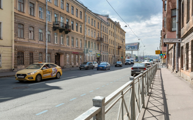 Апартаменты Небо Звенигородской