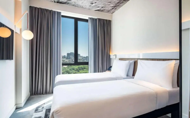 Hotel Ibis Tbilisi City - Новый Отель