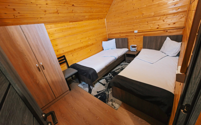 Отель Everest Rest House
