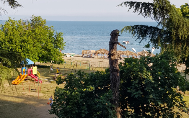 Квартира на берегу моря