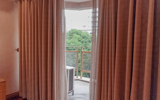 Отель City Garden Suites Manila