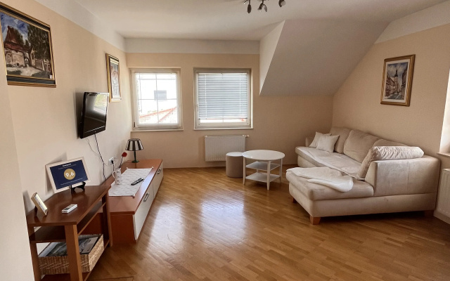 Частный дом Peaceful 4-room house in Maribor's green garden