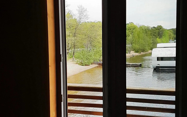 Дом на воде Фиеста
