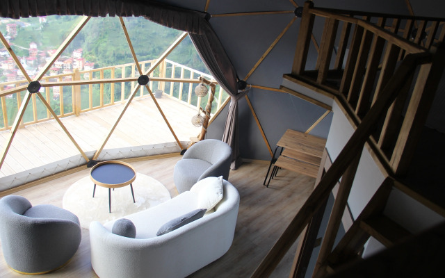 Glamping Bogina Dome & Suite