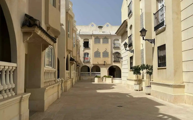 Duquesa Apartment
