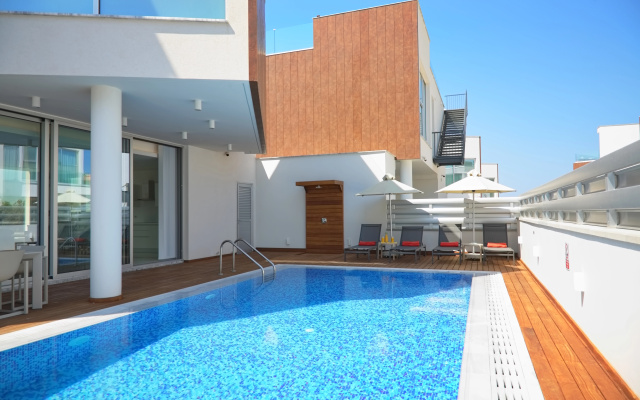 Вилла Sunrise Residences 1