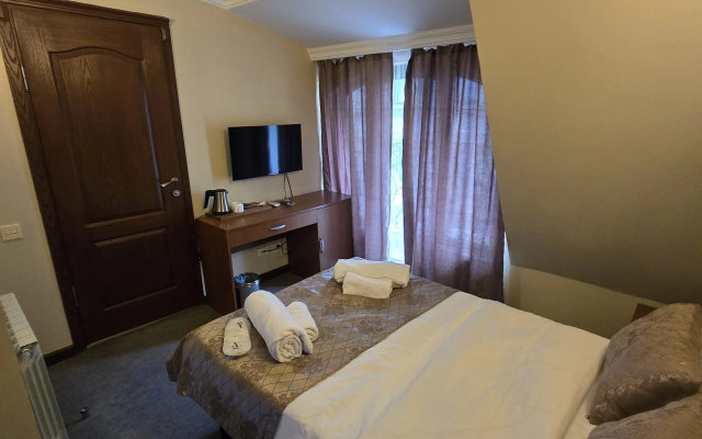 Guest rooms · Batumi — photo 35