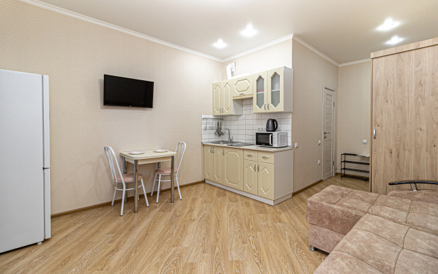 Квартира на Заполярной 37к 4