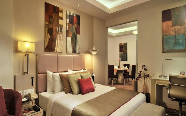 Отель Millionaire Hotel and Resort Palwal