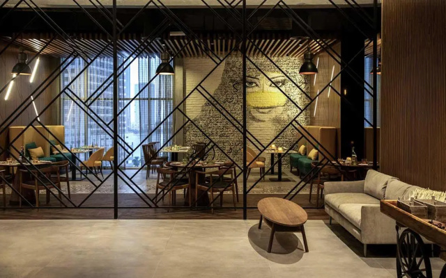 Pullman Hotel Sharjah