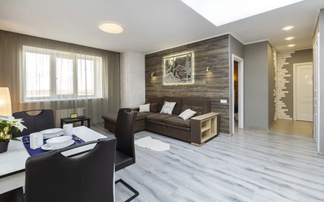 Апартаменты Prince Apartments на Поспекте Комсомольский 38 (151)