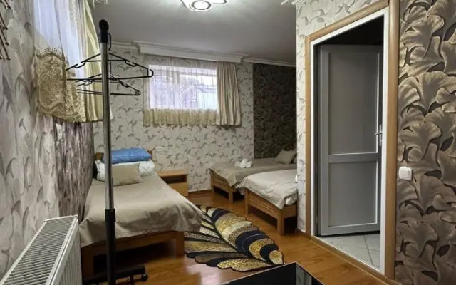 Guest rooms · Stepantsminda — photo 19