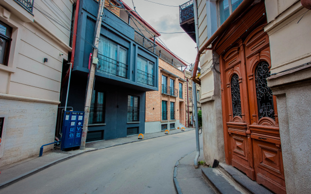 Hotel exterior · Tbilisi — photo 26