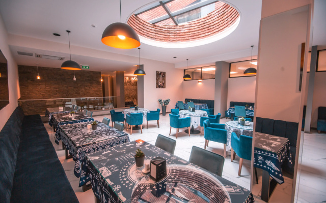 Business facilities · Tbilisi — photo 8
