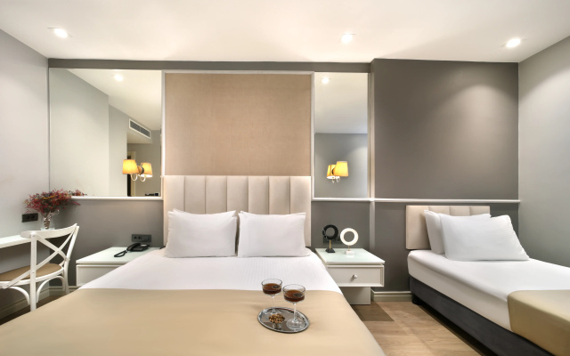Ess Hotel