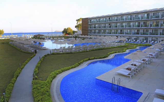 Отель Labanda Bodrum Princess & Spa 0