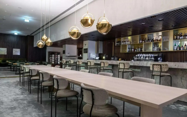 Отель Hilton Garden Inn Tbilisi Chavchavadze