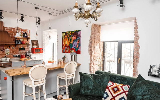 Апартаменты Дом у Реки loft Усадьба на Черниговской