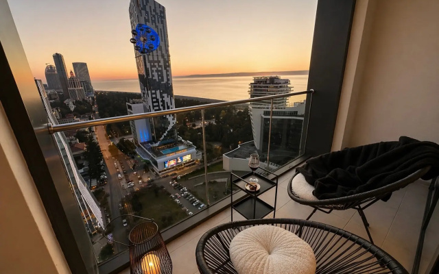Osar Mauve Sunset view Suite Apartments · Batumi — photo 50