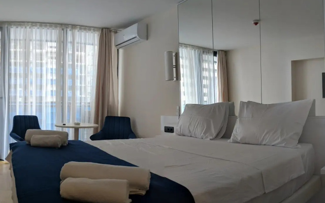 Апартаменты Orby City Apartment in the heart of new Batumi