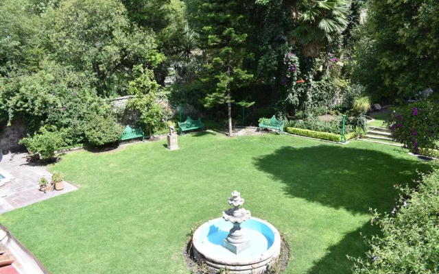 Отель Tres Fuentes Rotamundos